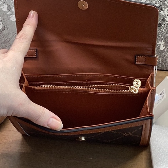 Valentino Orlando Clutch Shoulder Bag NWT - Picture 7 of 7